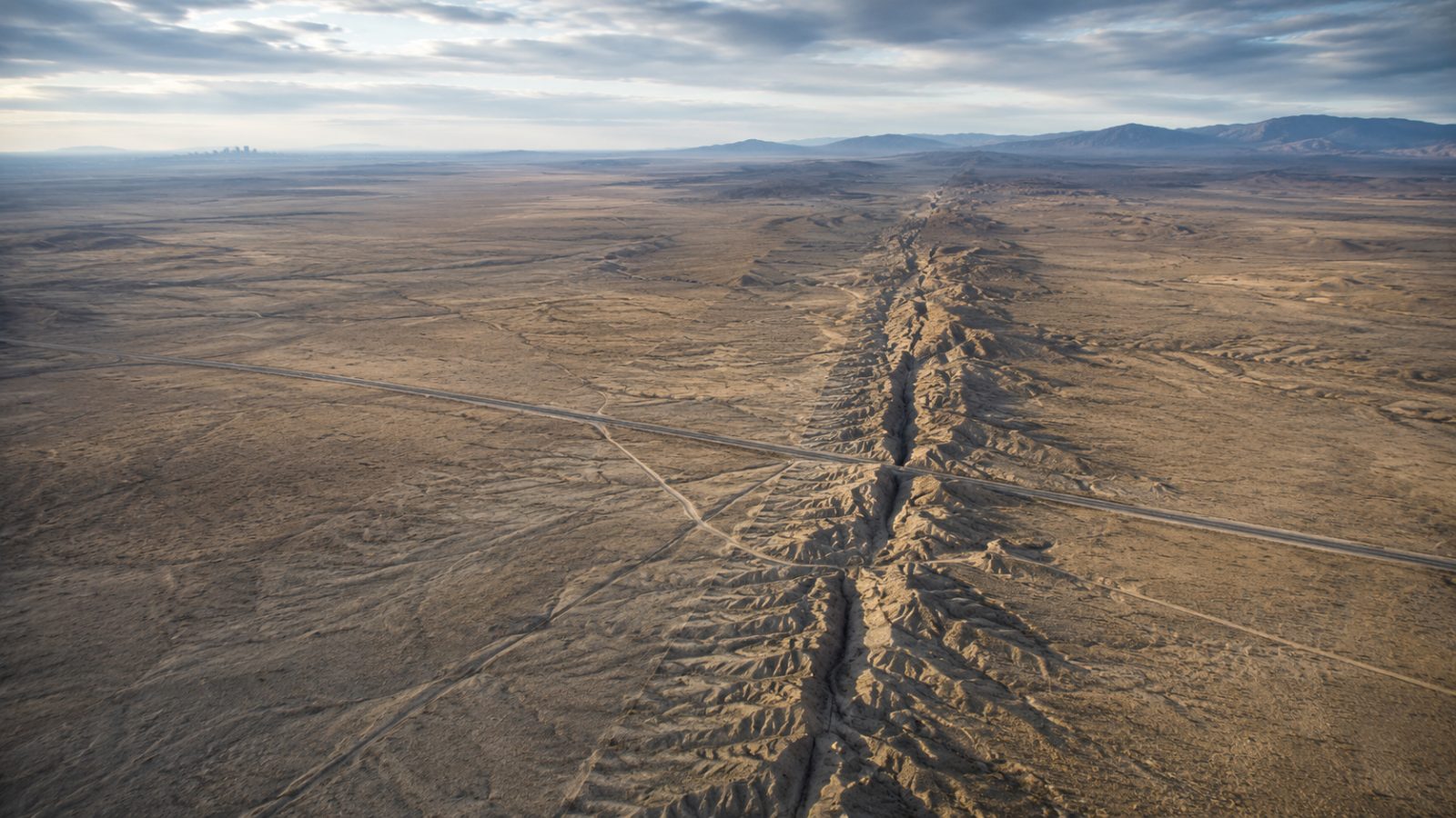 Falha de San Andreas, na Califórnia, é monitorada por risco sísmico — Foto: Reprodução