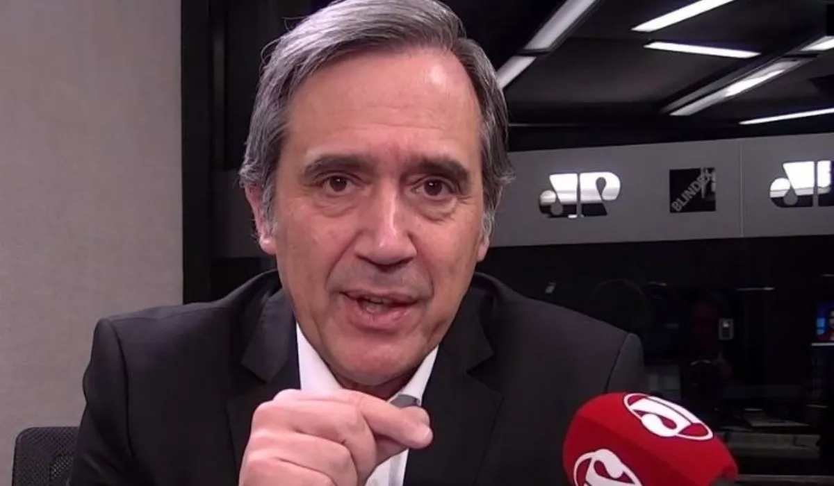 Justiça de São Paulo decretou a prisão de Marco Antonio Villa por dívida de mais de R$ 570 mil relacionada a pensão alimentícia.