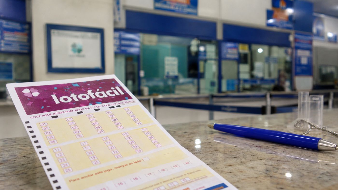 Concurso 3750 da Lotofácil teve três apostas ganhadoras — Foto: Reprodução/Loterias Caixa.