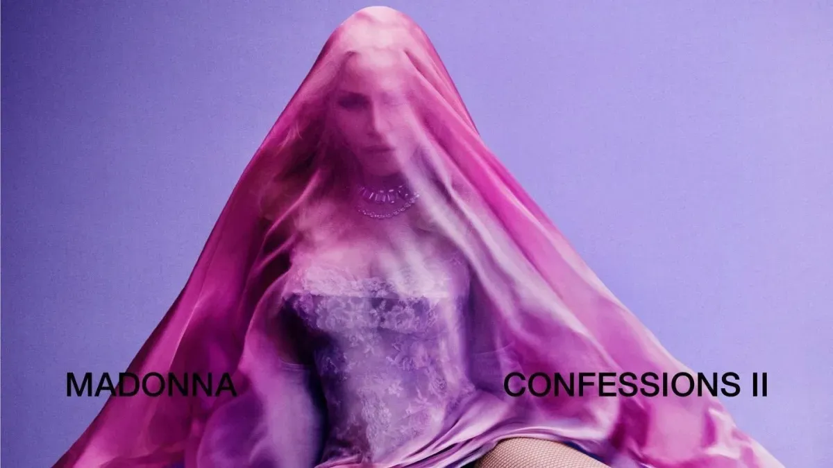 Madonna comemorou o sucesso do álbum “Confessions II”.