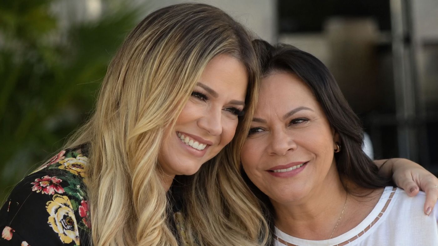 Dona Ruth e Marília Mendonça em registro compartilhado nas redes sociais; declaração da mãe da cantora feita em 2024 voltou