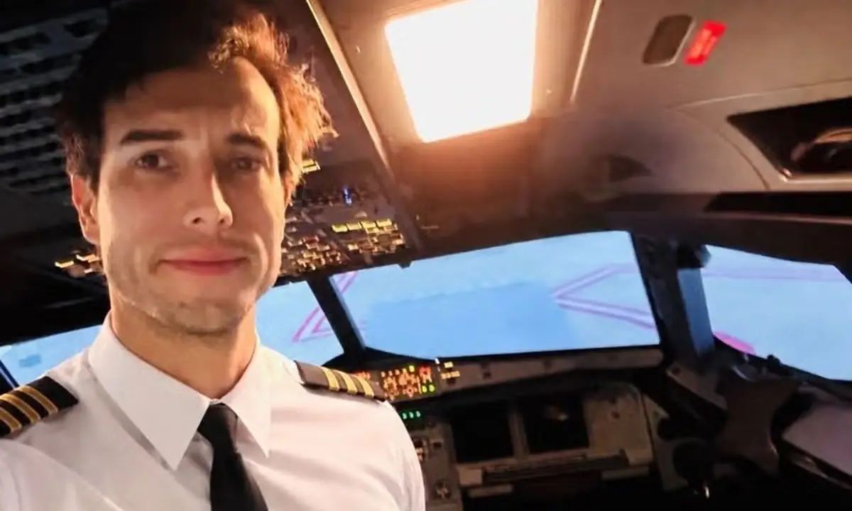 Leandro Bertazzo foi encontrado morto em uma área rural de Córdoba após saltar da aeronave durante um voo de instrução.