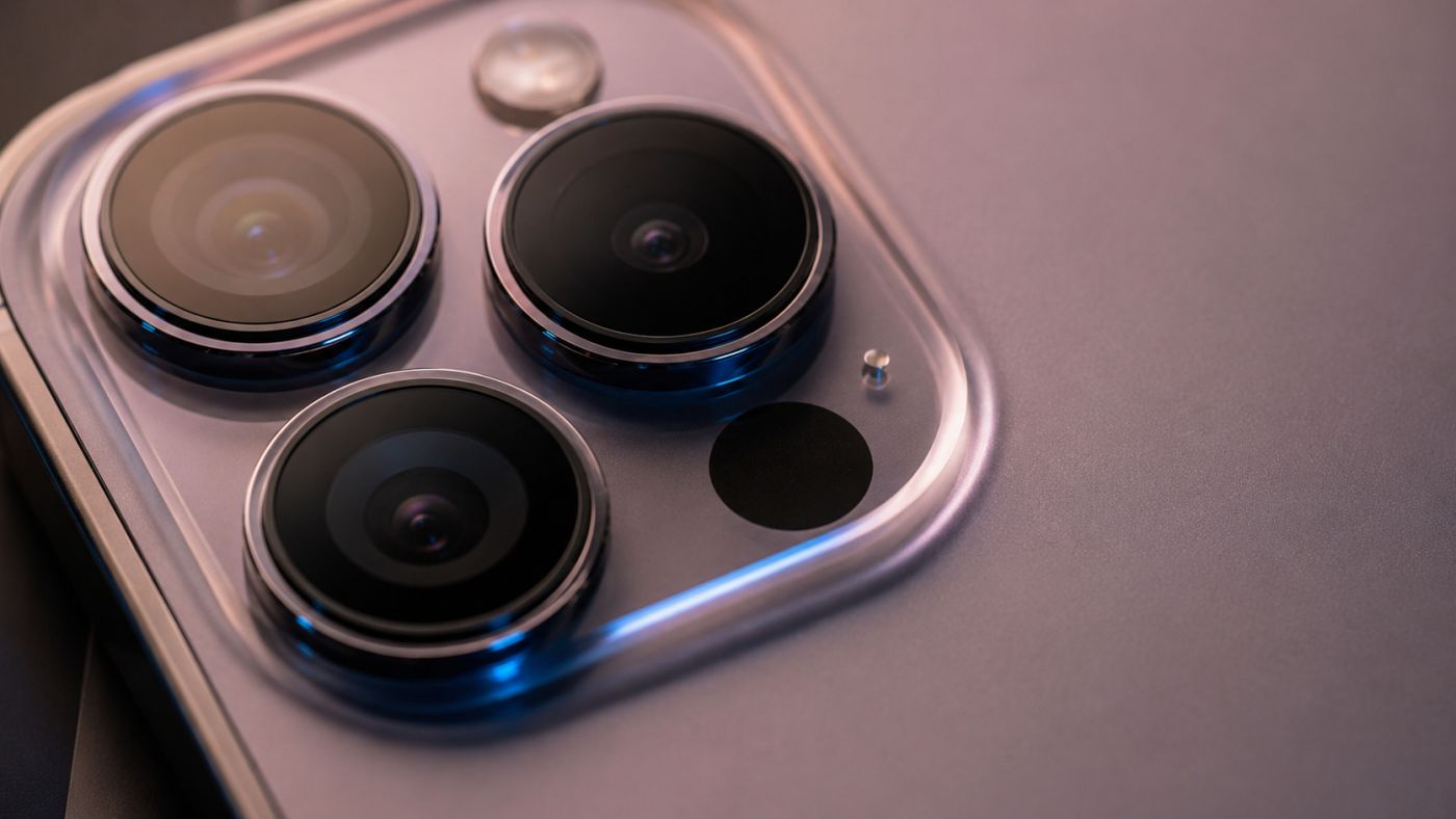 Vazamento indica que futuro iPhone poderá ganhar câmera principal com abertura variável.